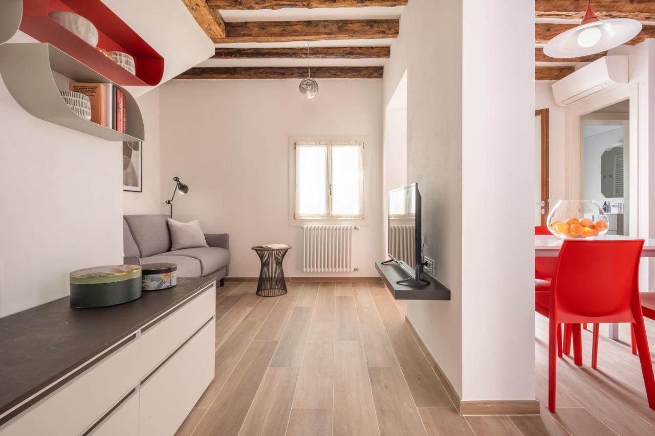 Apartamento San Giacomo Dall'orio Garden R&r Venecia